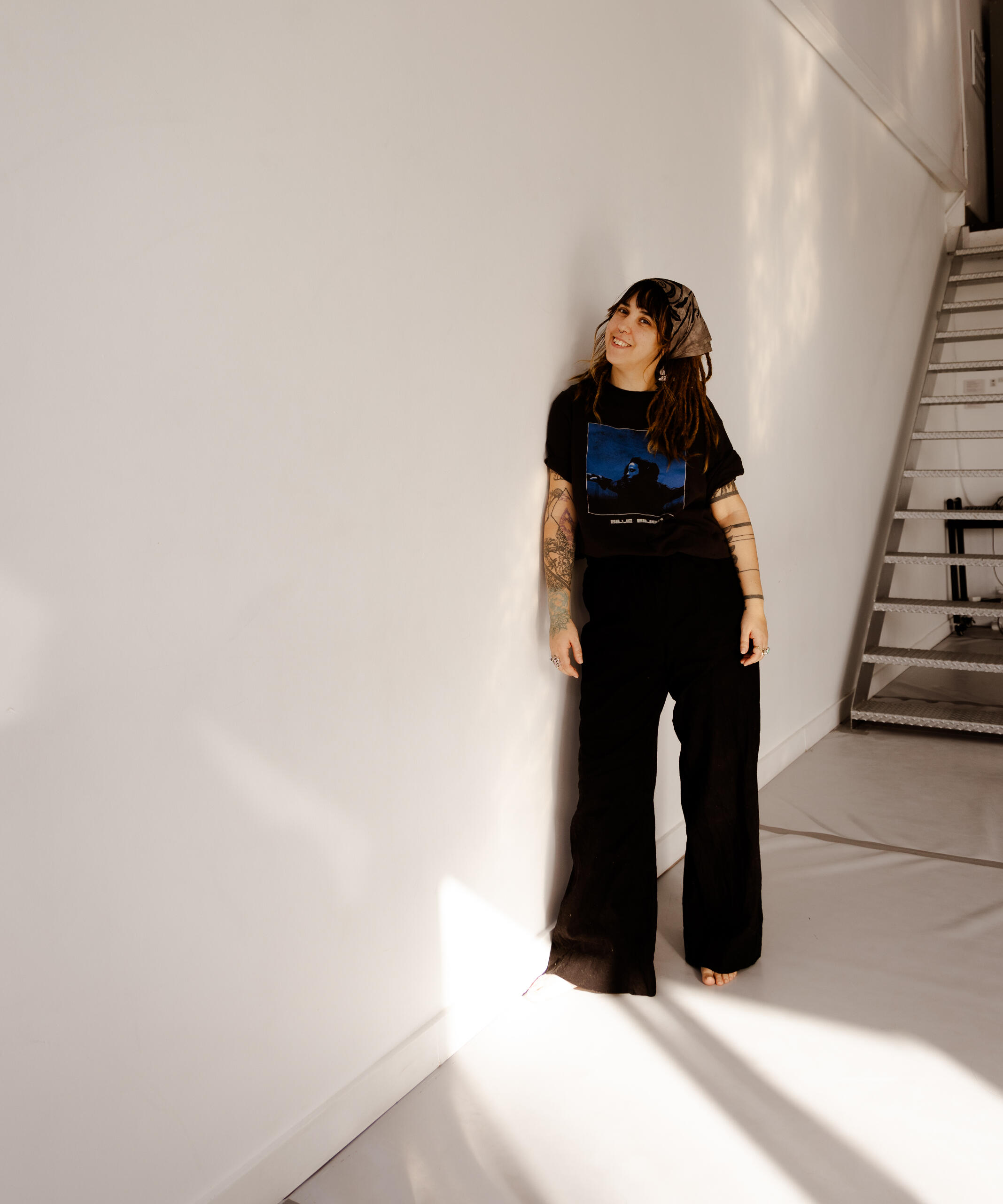 Tanya Dolbec est une enseignante certifiée en yoga, reconnue par Yoga Alliance.